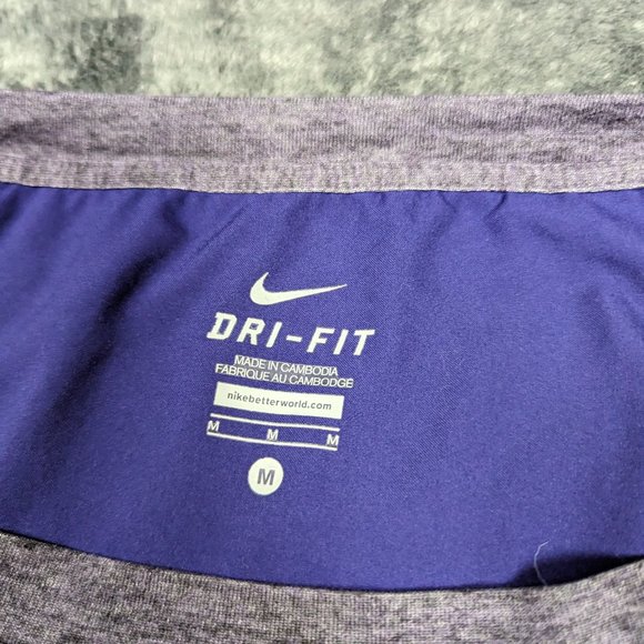 Nike Shirt Womens Medium Purple Long Sleeve DriFit Oversize Athletic Outdoor Tee - Picture 9 of 16